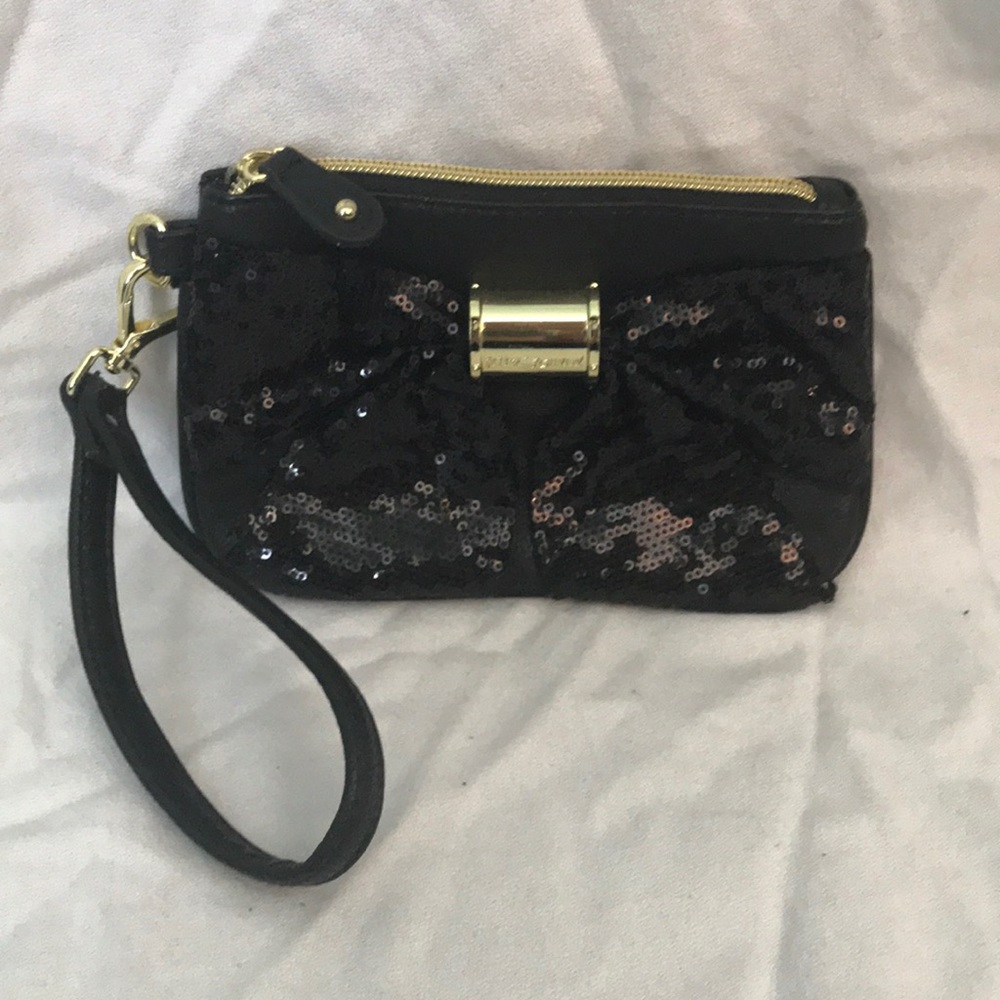 Wristlet